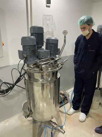 KREM VE DİŞ MACUNU MİKSERİ